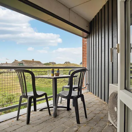 Daire Bad, Lejl 118 *